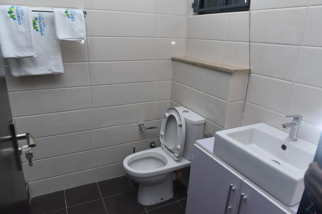 Urban Metro Inn Lagos Exterior photo